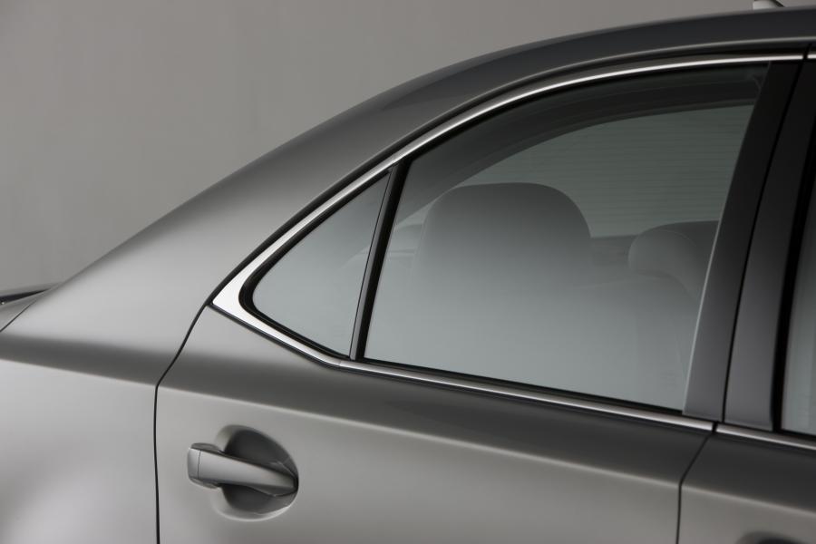  Lexus HS250h 2009 года  (фото 66 из 273)